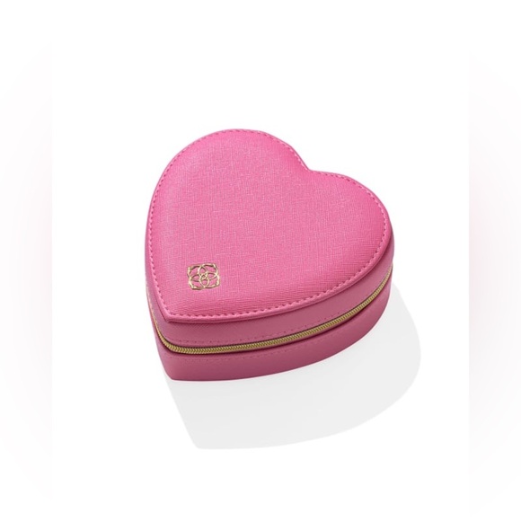 NWT Kendra Scott Heart Jewelry Case in Dark Pink. - Picture 10 of 12